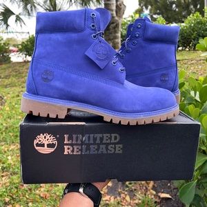 Timberland Men's 6-Inch Premium Waterproof Boots: Royal Blue Size 12M casual